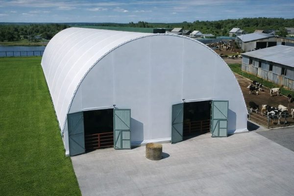 Livestock hangar